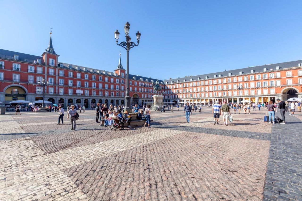 Luxury Belmont Puerta Del Sol Lägenhet Madrid Exteriör bild