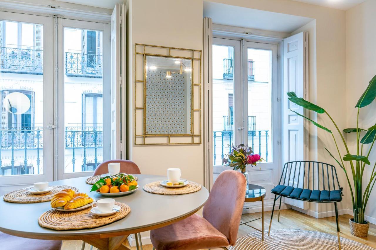 Luxury Belmont Puerta Del Sol Lägenhet Madrid Exteriör bild