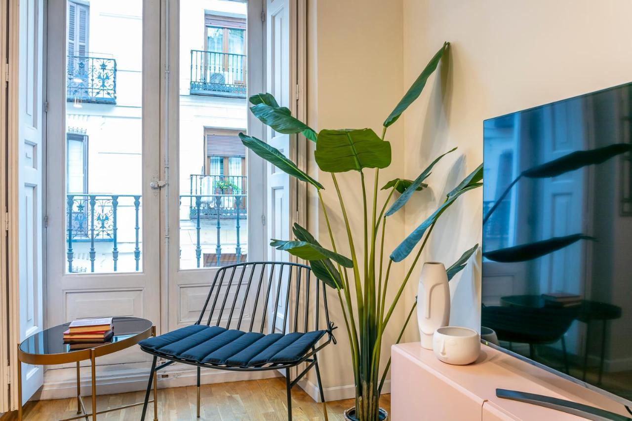 Luxury Belmont Puerta Del Sol Lägenhet Madrid Exteriör bild