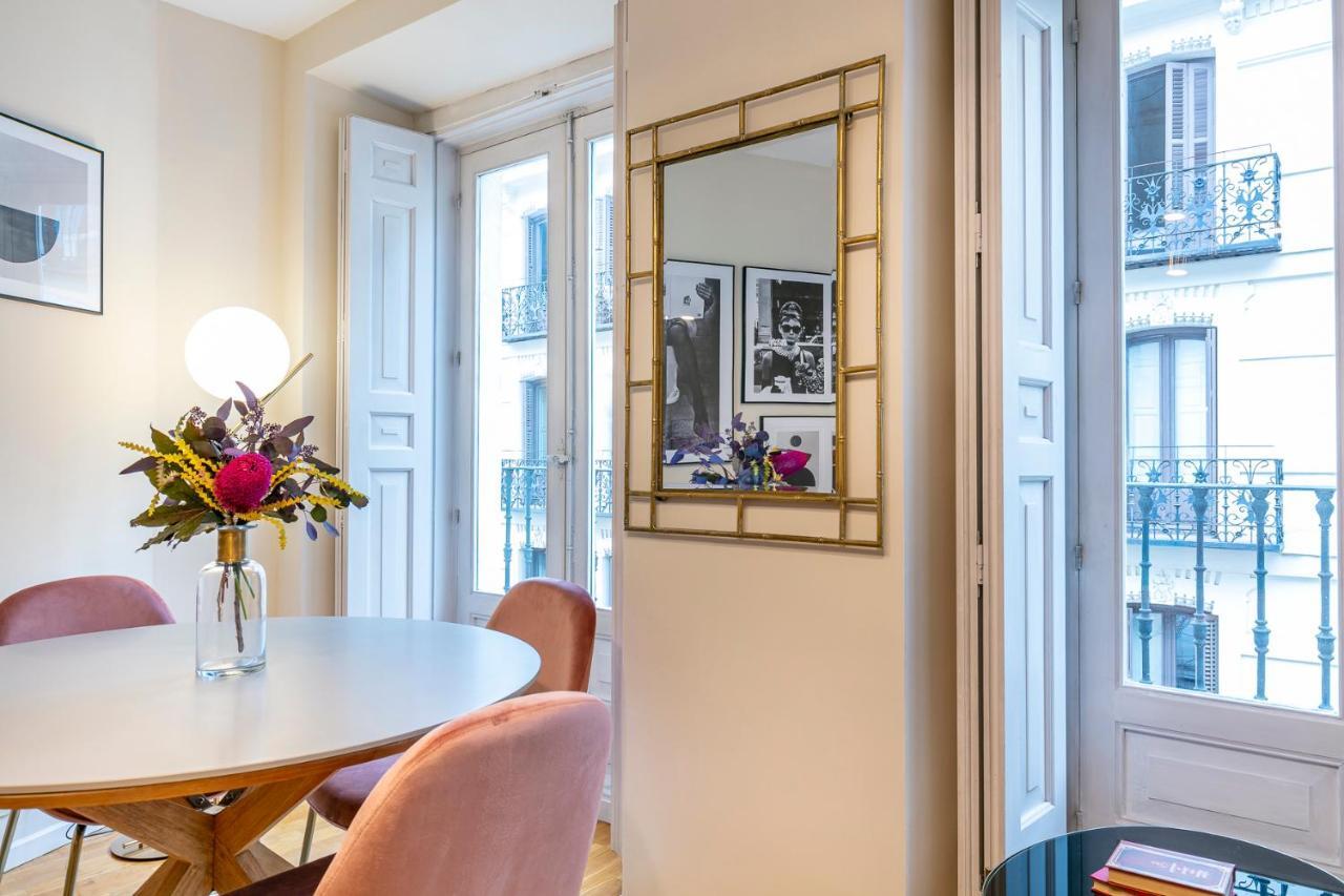 Luxury Belmont Puerta Del Sol Lägenhet Madrid Exteriör bild